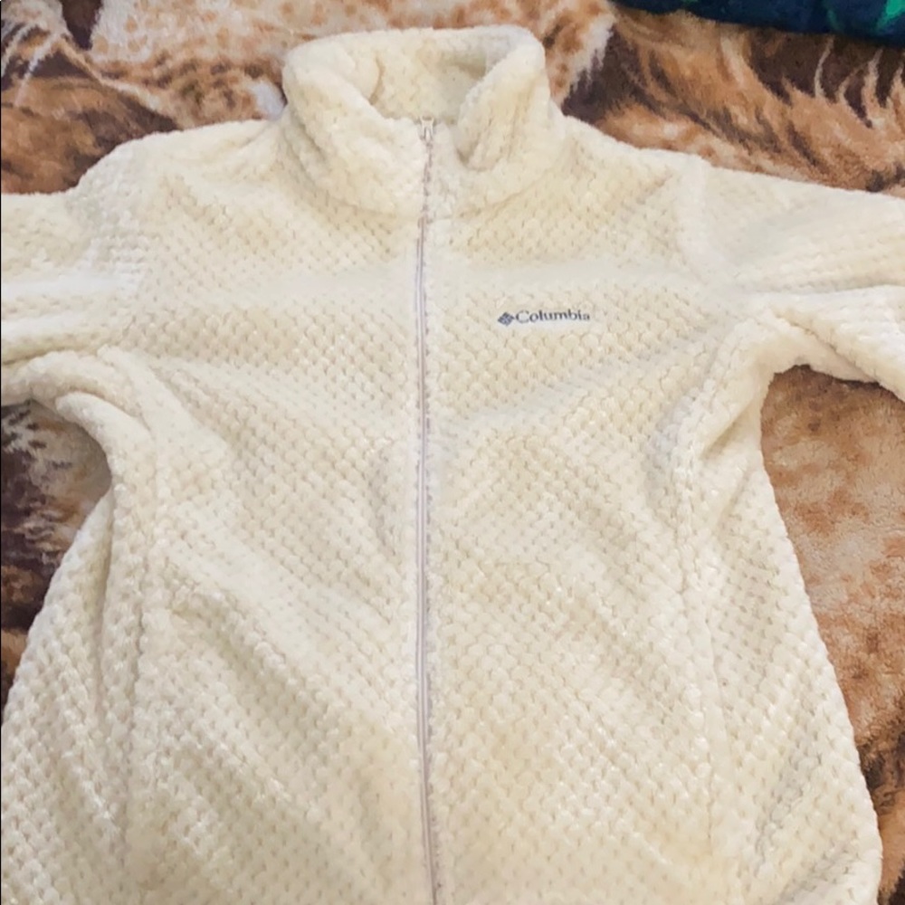columbia zip up fleece!